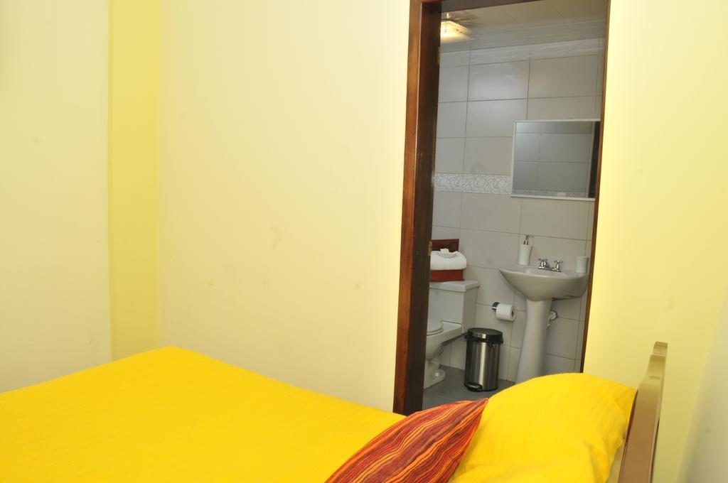 Hotel Margarita 2 Quito Cameră foto